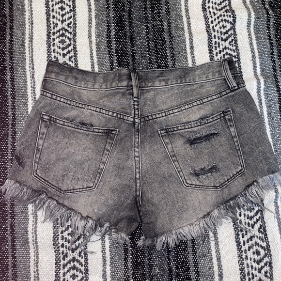 Free People shorts - Picture 4 of 6